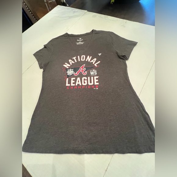 FANATICS ATLANTA BRAVES NATIONAL LEAGUE 20/21 TEE SHIRT.  LADIES SIZE MEDIUM - Picture 1 of 5